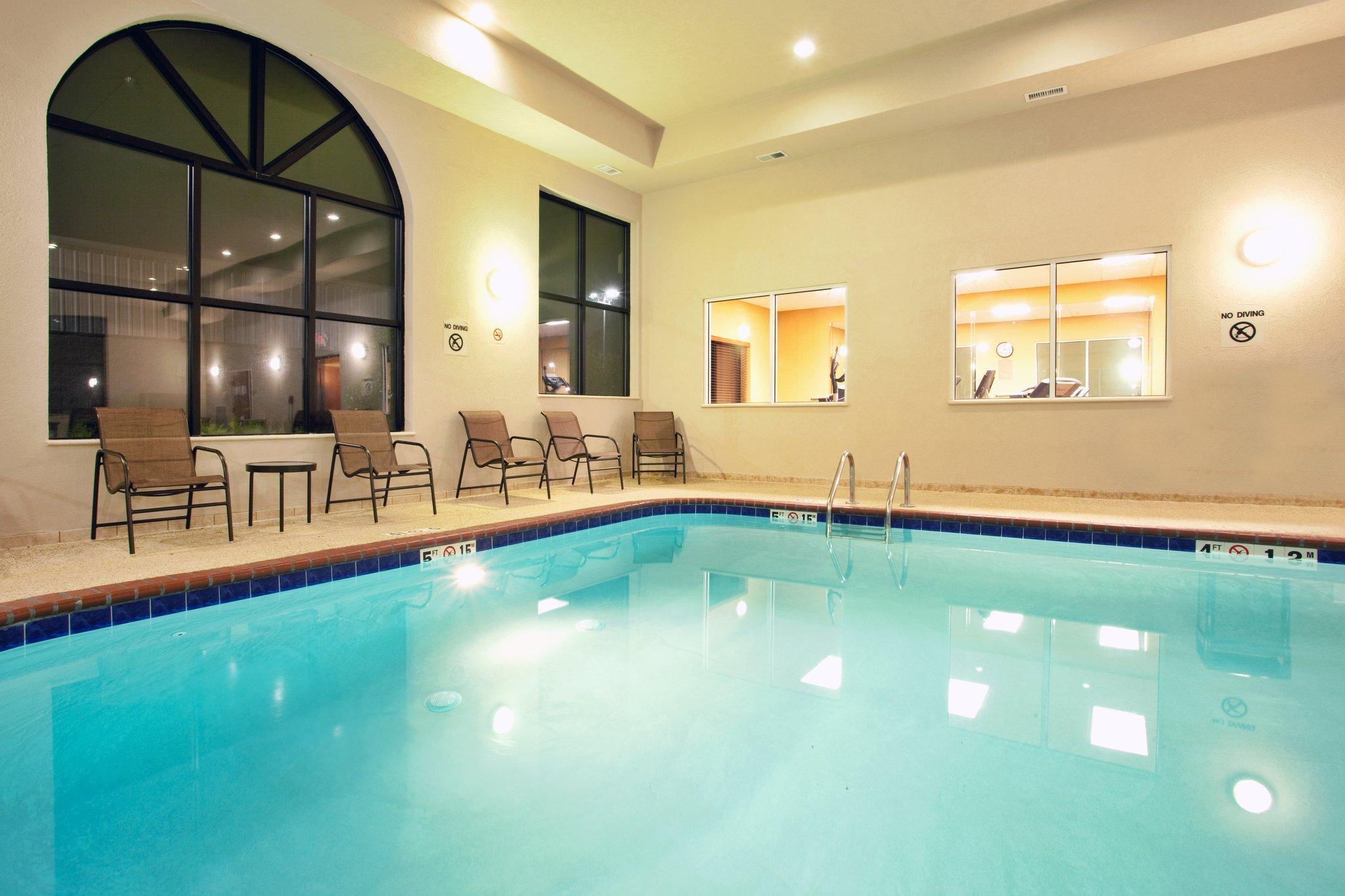 Holiday Inn Express Hotel & Suites Claypool Hill -Richlands Area By Ihg Pounding Mill Extérieur photo