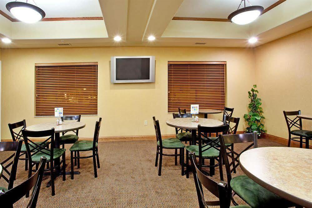 Holiday Inn Express Hotel & Suites Claypool Hill -Richlands Area By Ihg Pounding Mill Extérieur photo
